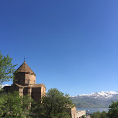 Fototapeta premium Church of the Holy Cross is a ruined Armenian cathedral in Eastern Anatolia, Turkey