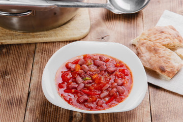 tomato soup with red beans
