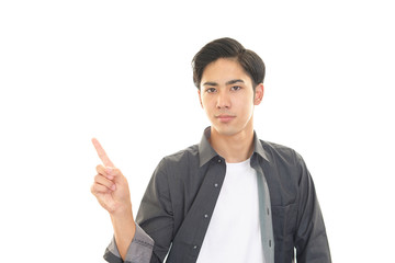 笑顔の男性