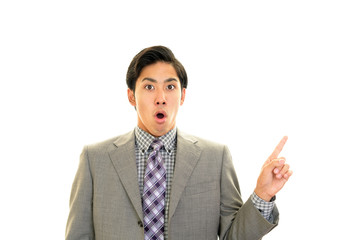 驚くビジネスマン