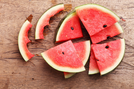 Slices of fresh watermelon with indented piece