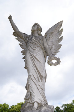 Angel Statue - Angels from Putney Cementary in London, England