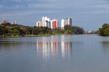 Obraz premium Lago Igapó, Londrina, Paraná