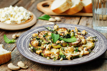 zucchini Basil mint cashews salad with ricotta and fresh bread