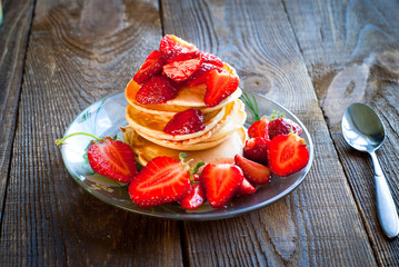 Pancakes with strawberries