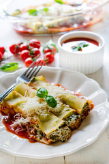 Served cannoli pasta