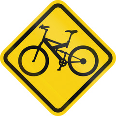 Colombian road warning sign: Bicycles crossing