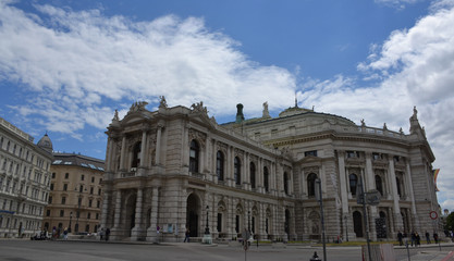 Fototapeta na wymiar Burgtheater - Austrian National Theatre in Vienna