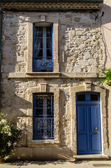 Fototapeta na wymiar Hausfassade in Aigues Mortes