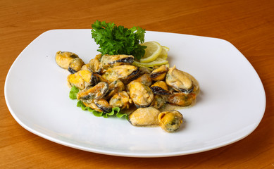Mussels in butter sauce