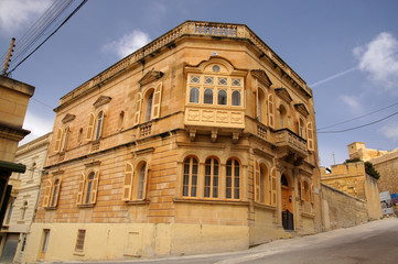 Fototapeta na wymiar Bâtiment typique Maltais
