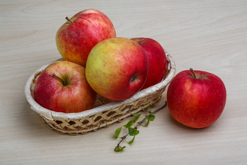Few apples