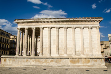 Obraz premium Maison Carree in Nimes