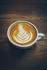how to make latte art coffee in vintage color