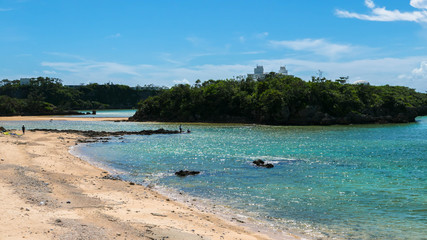 沖縄・万座のビーチ