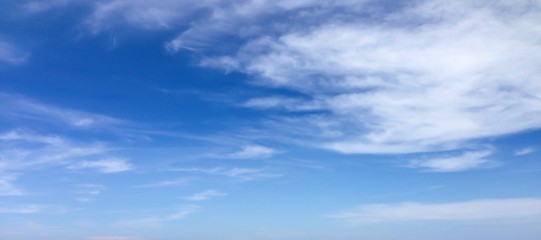 white cloud and blue sky background