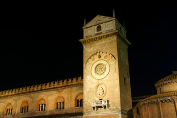 Fototapeta premium Palace of Reason by night in Mantua, Italy