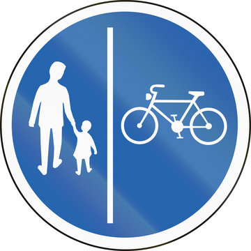Road sign in Iceland - Segregated pedestrian and cycle path