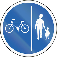 Road sign in Iceland - Segregated pedestrian and cycle path