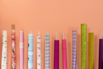 set wrapping paper strung