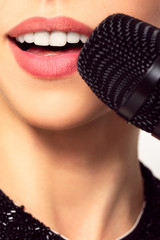Girl singing - closeup - lips