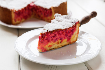 Johannisbeerkuchen mit Vanillecreme