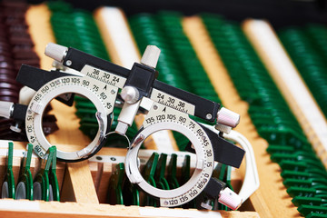 test glasses phoropter for eyesight examinations