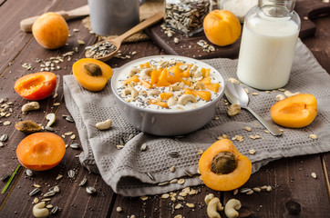 Domestic apricots musli yogurt