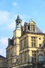 Fototapeta na wymiar Tower of palace in Fontainebleau