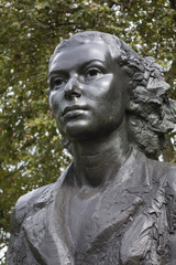 Fototapeta na wymiar Portrait of Violette Szabo, Special Operations Executive Memorial, Albert Embankment, London, England.
