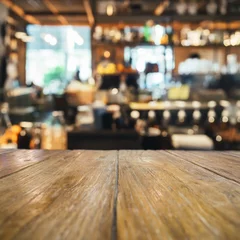 Photo sur Plexiglas Restaurant Table top counter with Blurred bar background