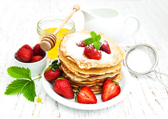 Pancakes with strawberries