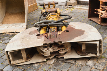 Bagger Anbauteil - Doppelschaufel schmal