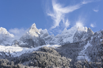 Obraz premium Snow-covered alpine slopes