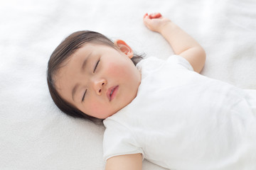 お昼寝