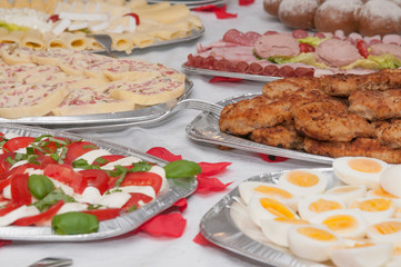 Fleisch, Gemüse und Wurstplatten