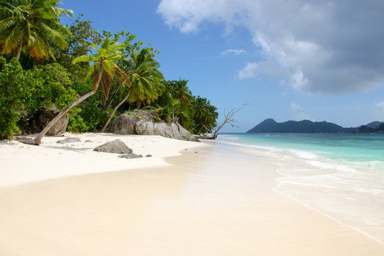 Therese Island