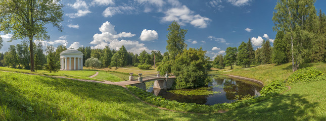 Fototapeta na wymiar Summer park panorama