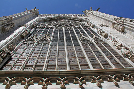 finestrone absidale del Duomo di Milano