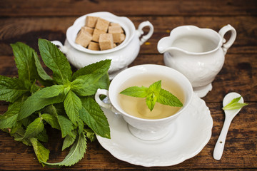 tea with mint