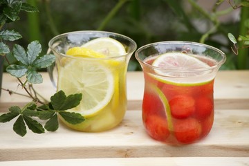 デトックスウォーター