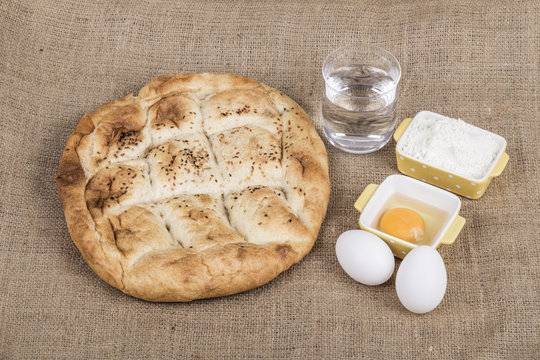 pita bread and its ingredients