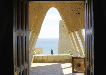Capilla del conjunto arquitectónico de Gaudí en El Garraf, Barcelona
