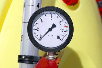 Pressure Gauge
