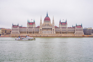 Fototapeta premium Hungarian Parliament 