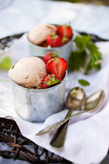 Strawberry ice cream