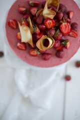 cheesecake with strawberries