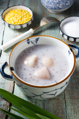 Banana and sago in coconut milk