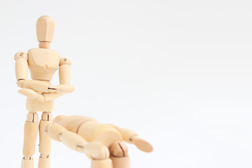 デッサン人形　謝罪