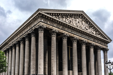 Fototapeta premium Eglise de la Madeleine - temple to glory of Napoleon army. Paris